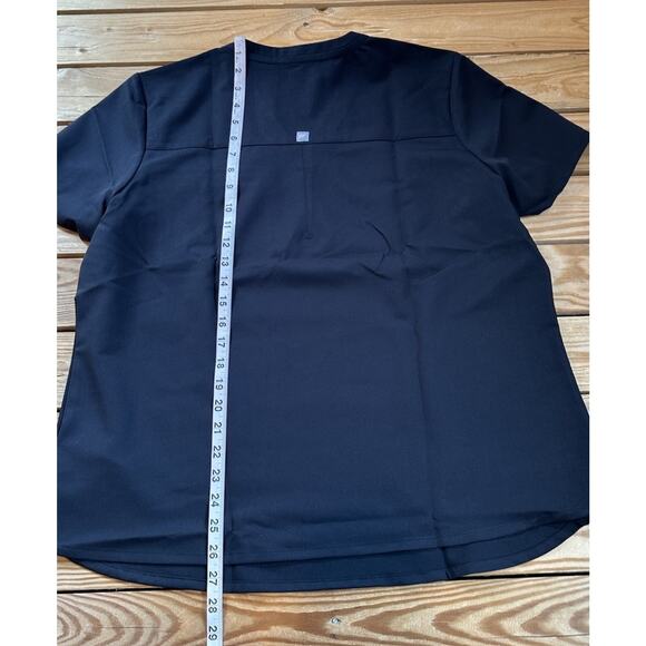 NEW Fabletics Scrub Top Size XL Women’s Black - Picture 6 of 7